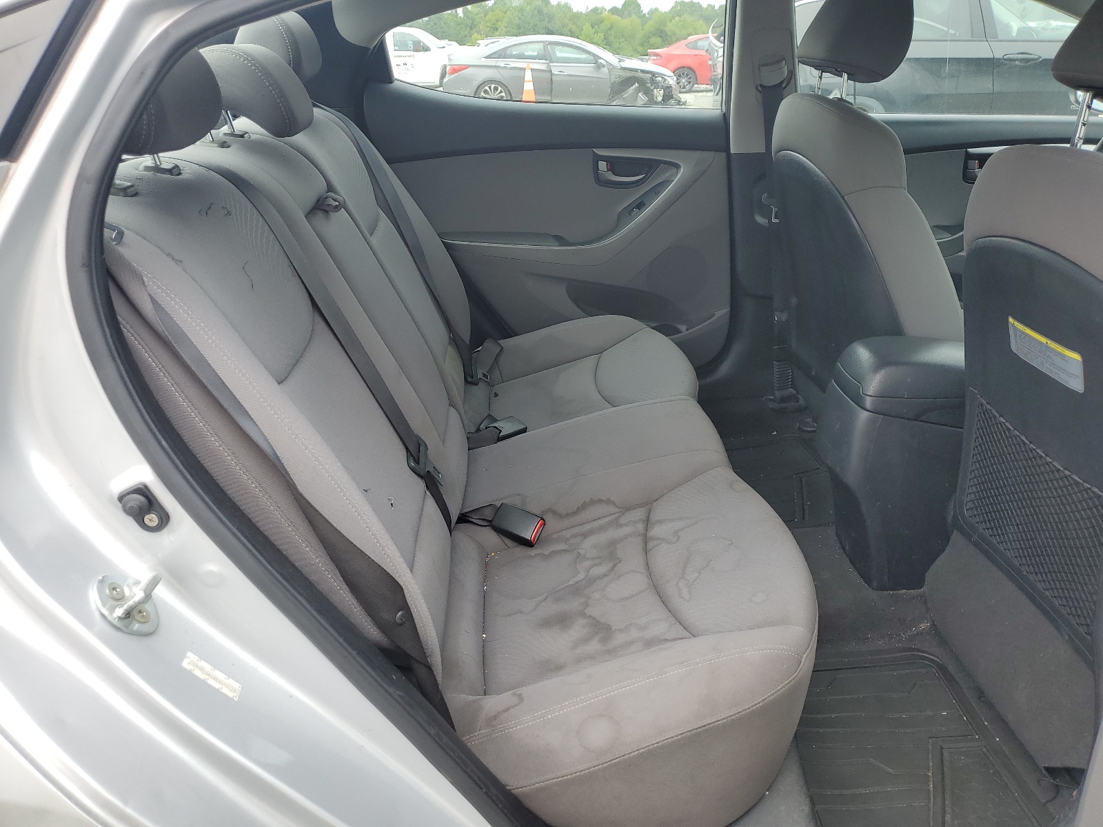 KMHDH4AEXFU415173 2015 Hyundai Elantra Se