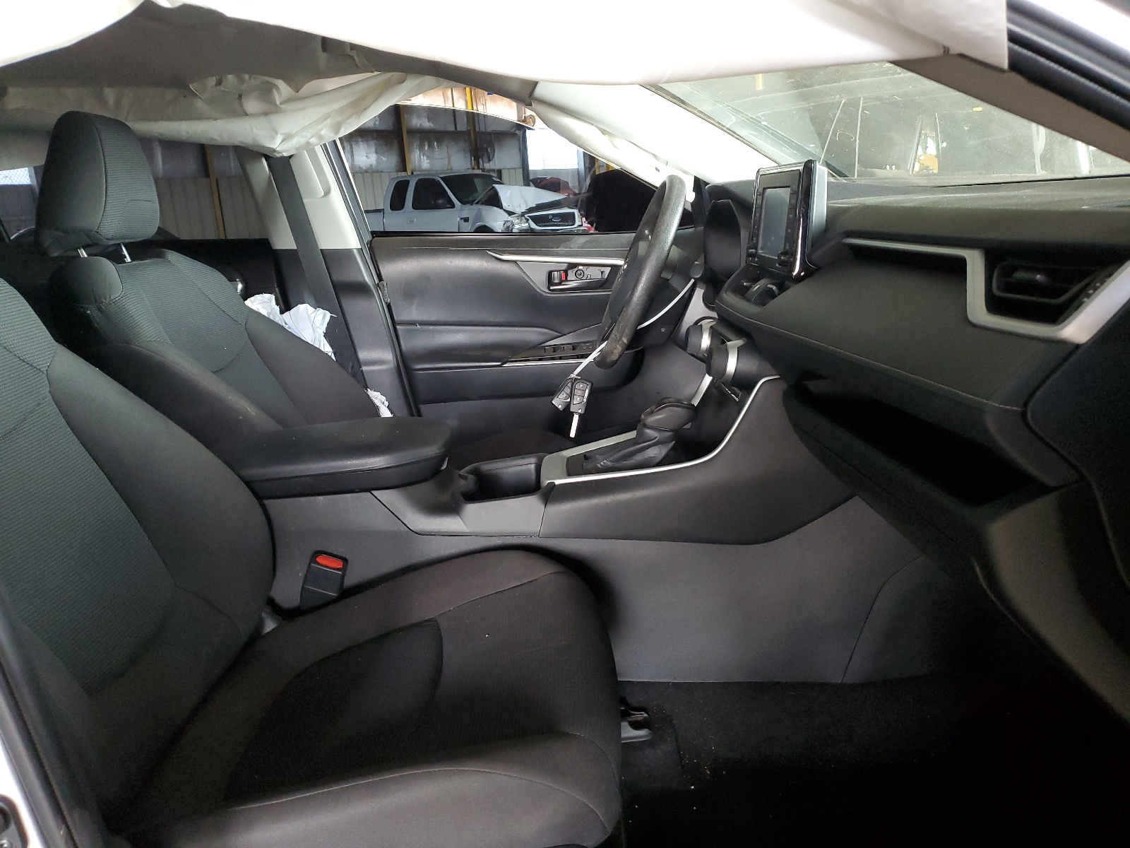 2T3H1RFV4NC201685 2022 Toyota Rav4 Le