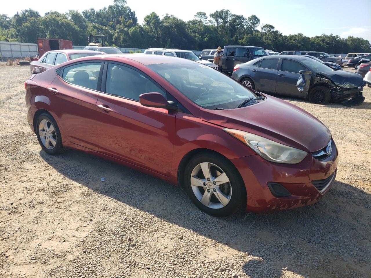 2013 Hyundai Elantra - Image 4