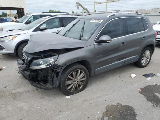 Паркетники VOLKSWAGEN TIGUAN 2012 Сірий