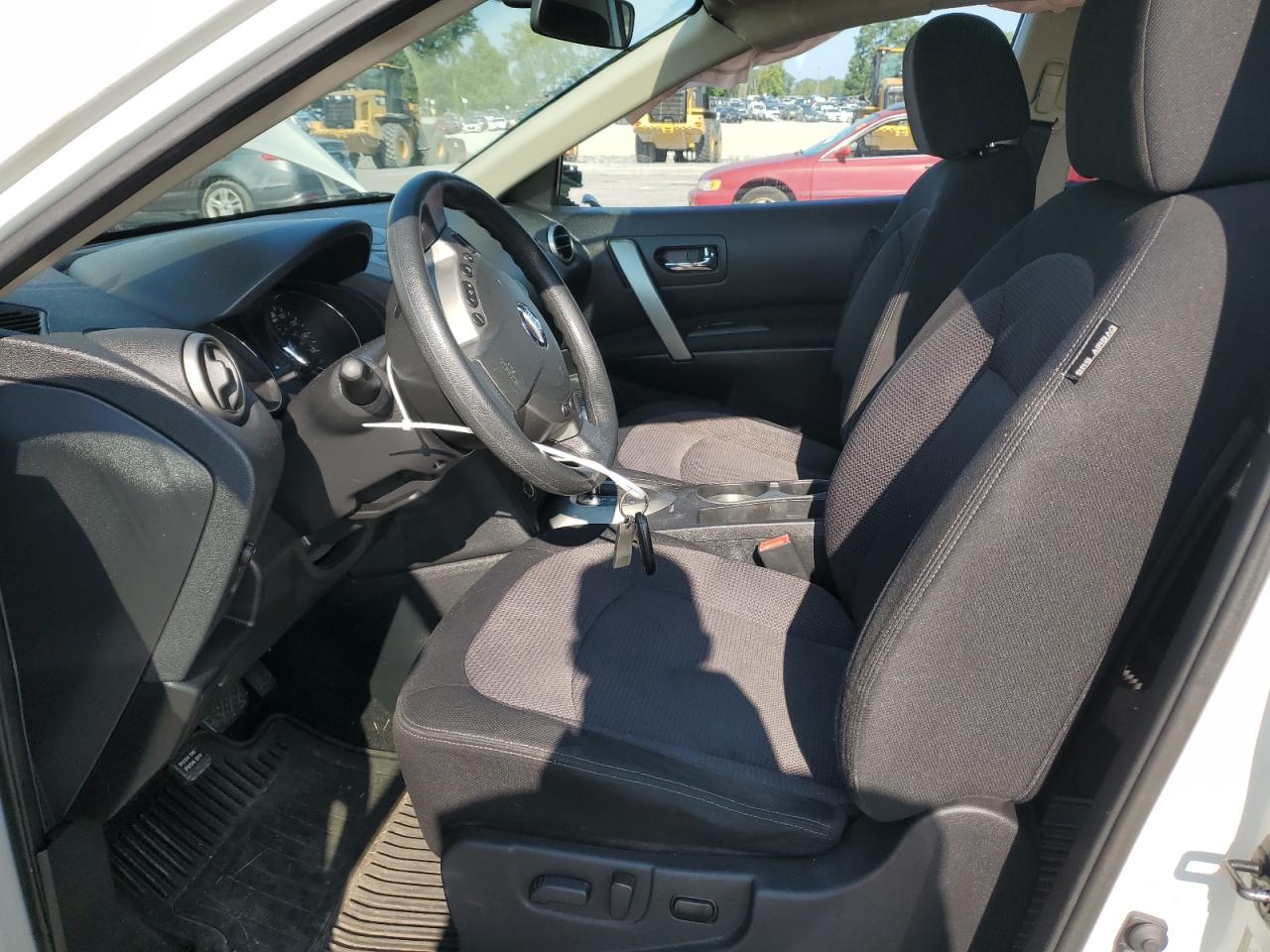 2011 Nissan Rogue S VIN: JN8AS5MV4BW301912 Lot: 65715454