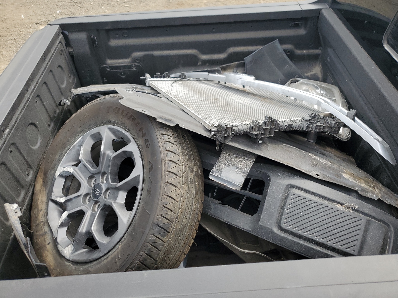 3FTTW8E35PRA32790 2023 Ford Maverick Xl