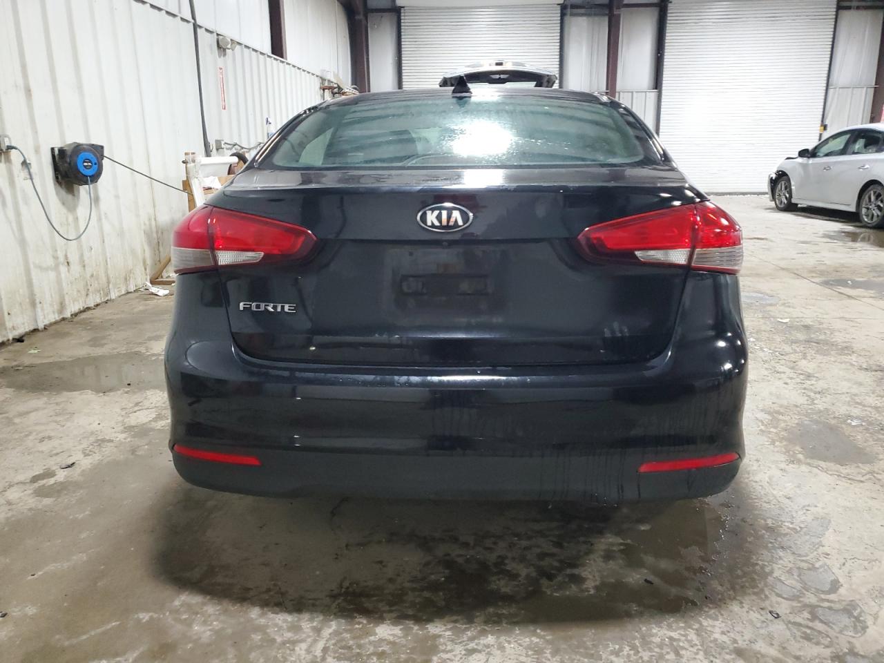 2018 Kia Forte Lx VIN: 3KPFL4A74JE164302 Lot: 65443814