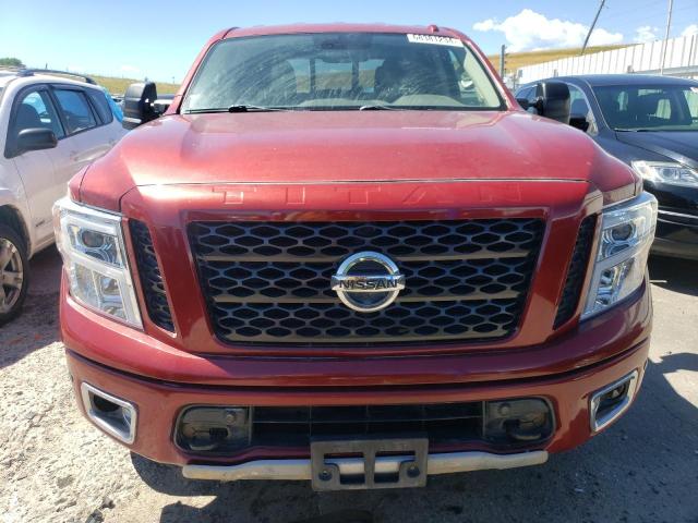  NISSAN TITAN 2017 Червоний