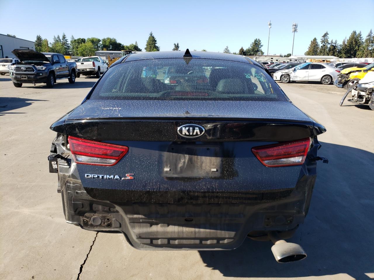 5XXGT4L35JG253334 2018 Kia Optima Lx