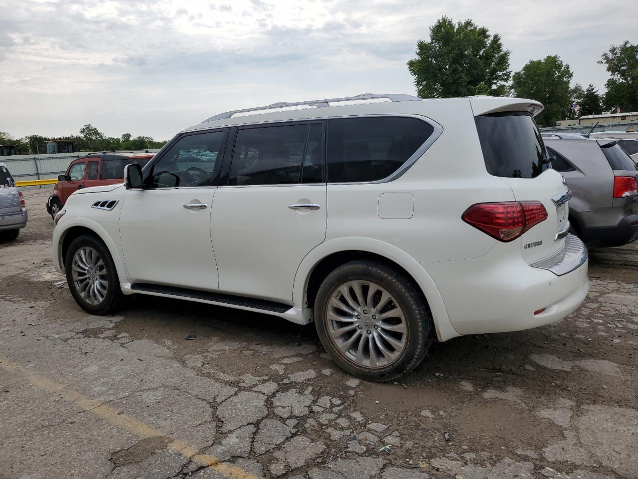 JN8AZ2NF3G9613212 2016 Infiniti Qx80