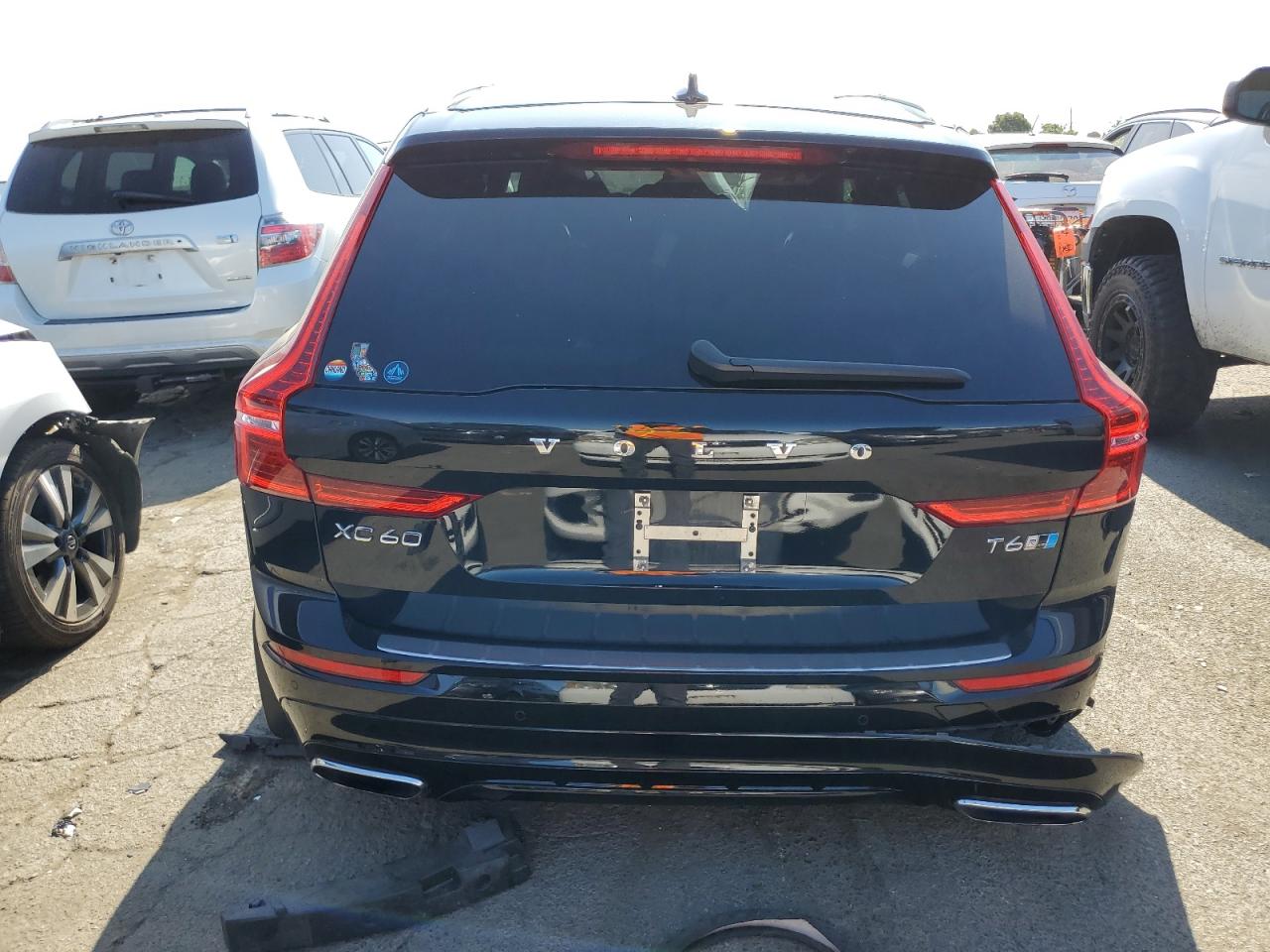 2019 Volvo Xc60 T6 R-Design VIN: LYVA22RM6KB210592 Lot: 65521034