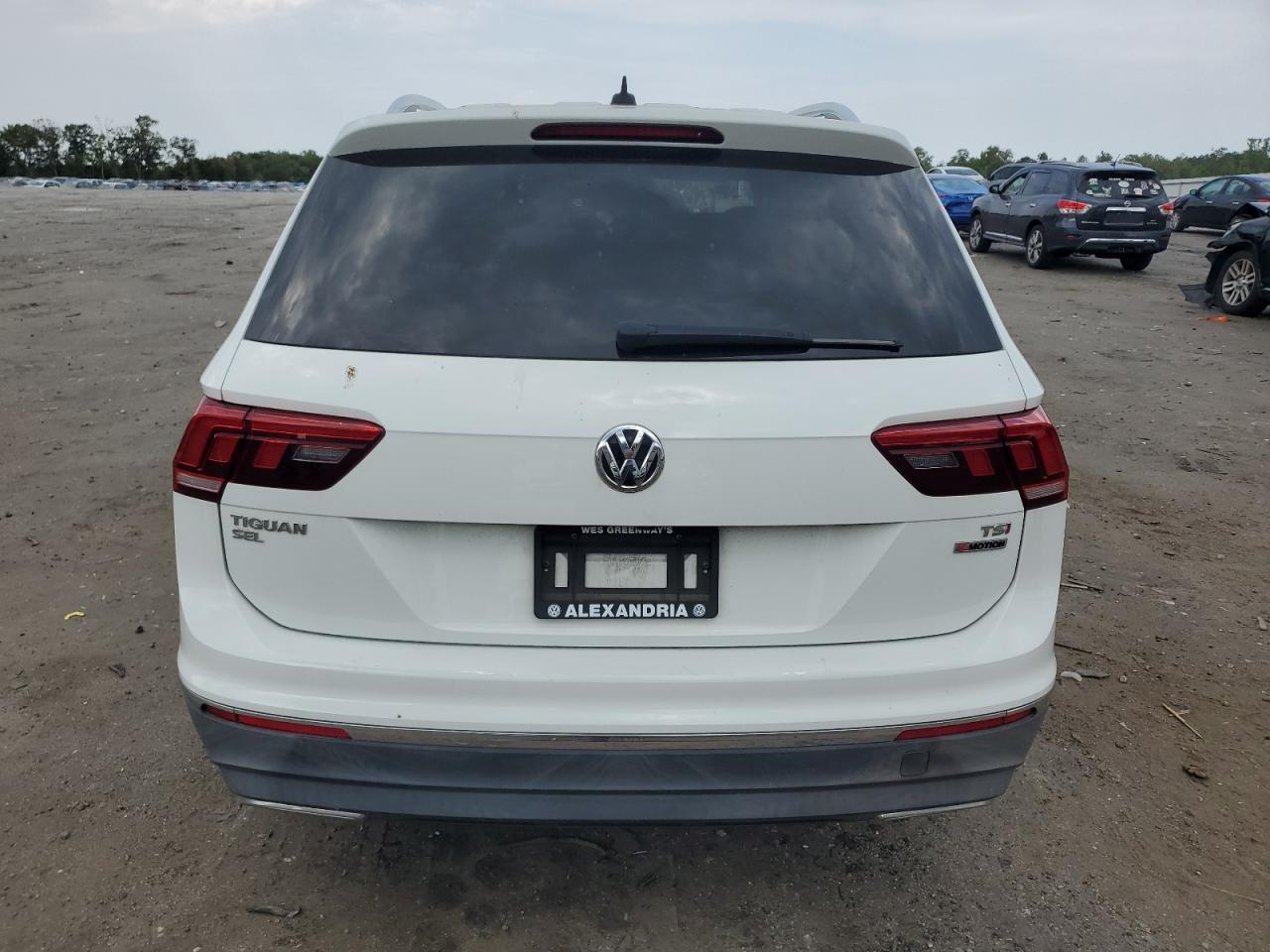 2018 Volkswagen Tiguan Se VIN: 3VV2B7AX3JM010268 Lot: 68986794