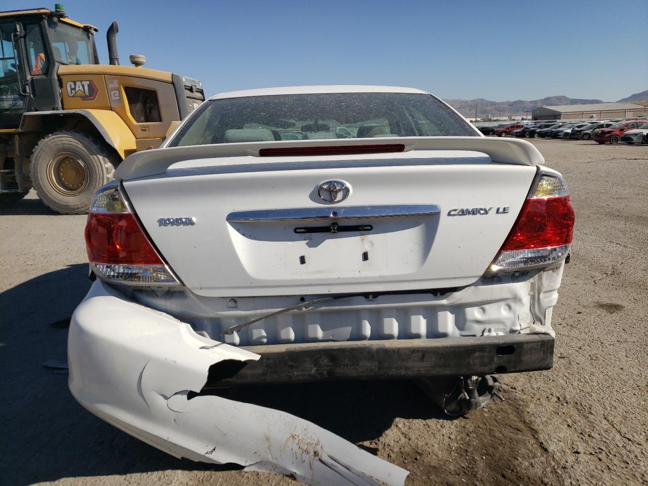 2005 Toyota Camry Le VIN: 4T1BE32K25U572127 Lot: 69531814