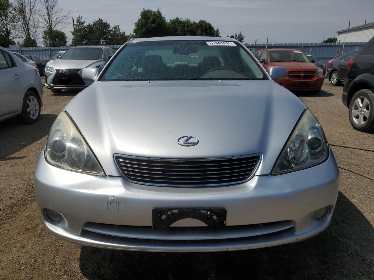 2005 Lexus ES - Image 5