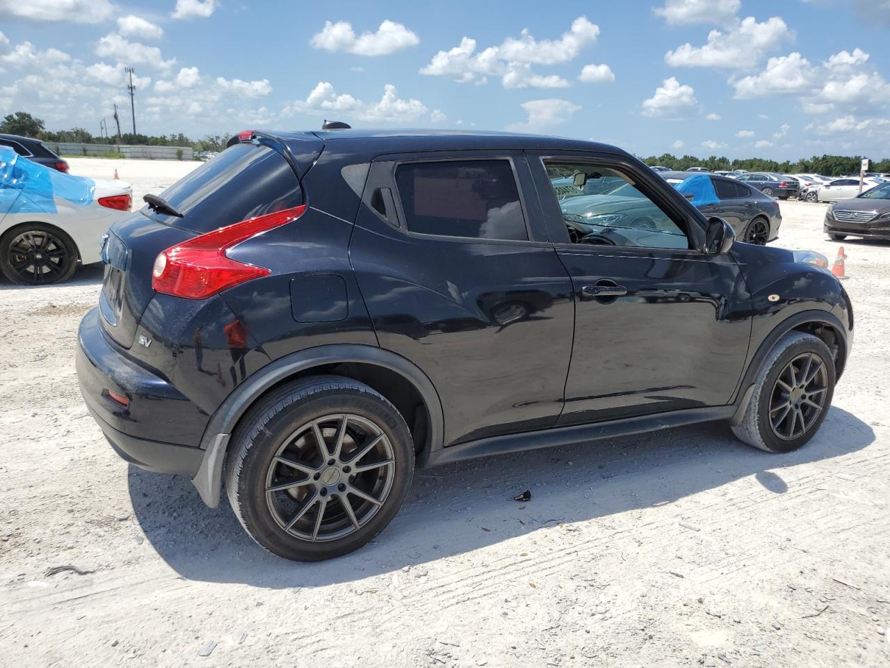 2011 Nissan Juke S VIN: JN8AF5MR8BT013884 Lot: 67448334