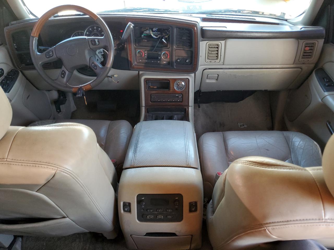 2003 Cadillac Escalade Luxury VIN: 1GYEC63TX3R132232 Lot: 69322284