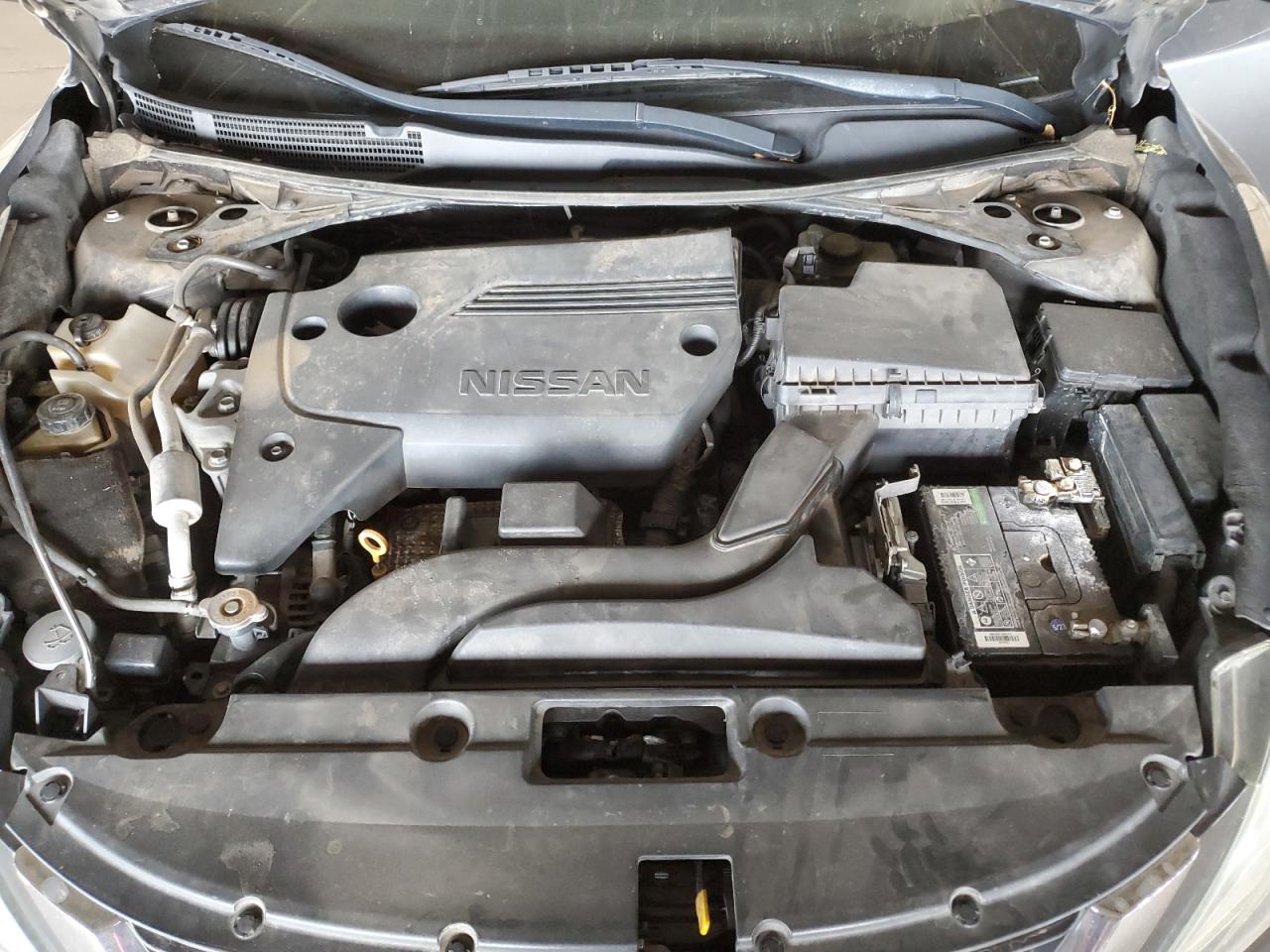 2017 Nissan Altima - Image 12