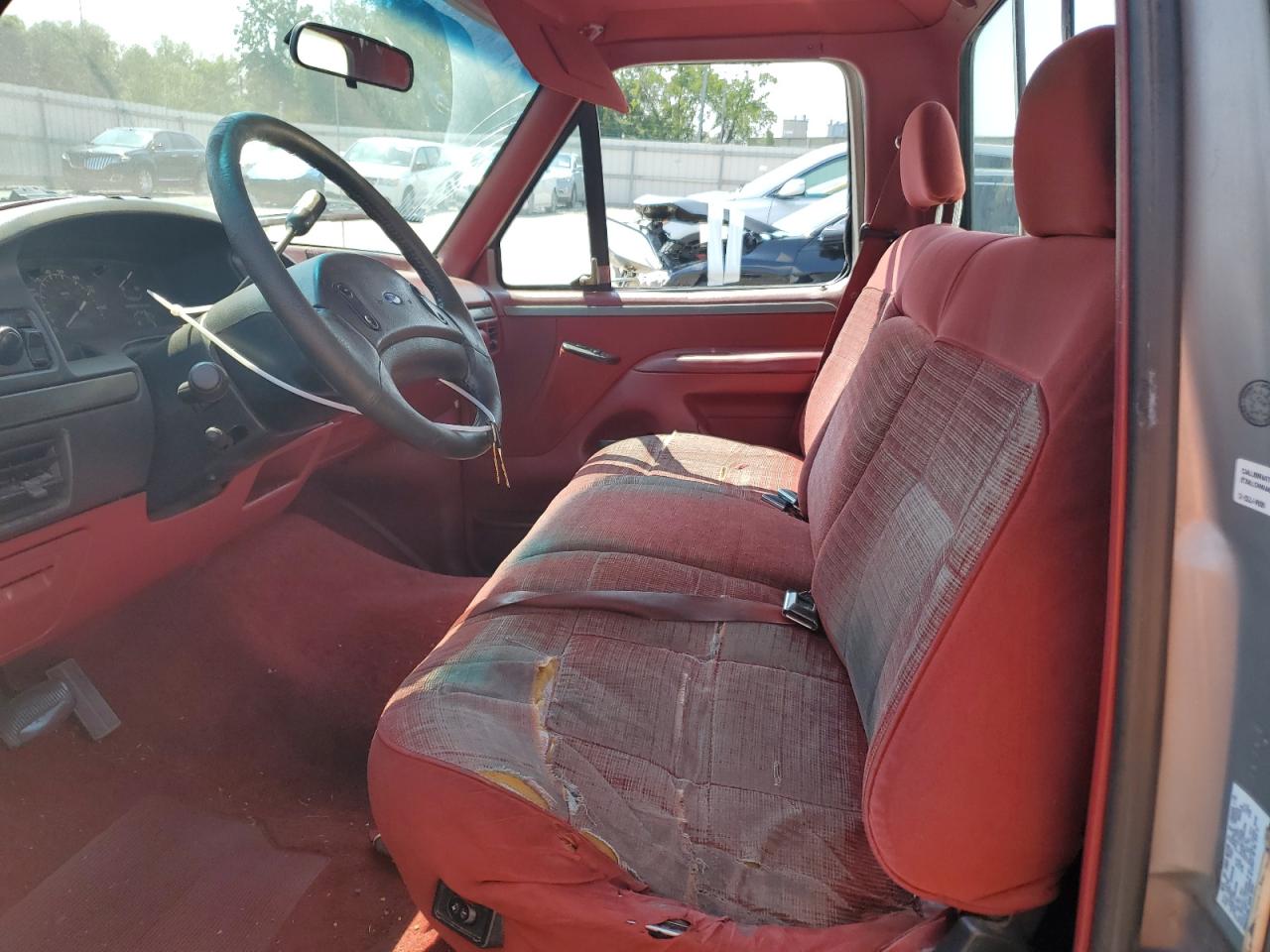 1993 Ford F150 VIN: 2FTEF15Y9PCA27273 Lot: 66107274