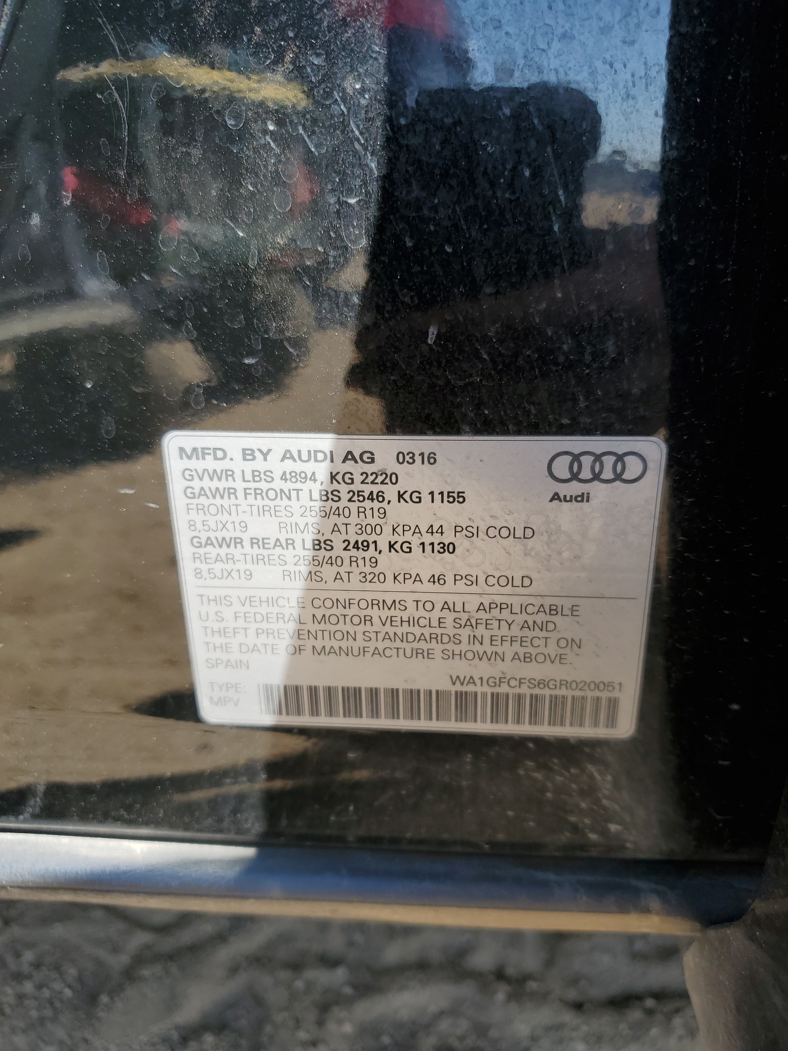 2016 Audi Q3 Prestige vin: WA1GFCFS6GR020051