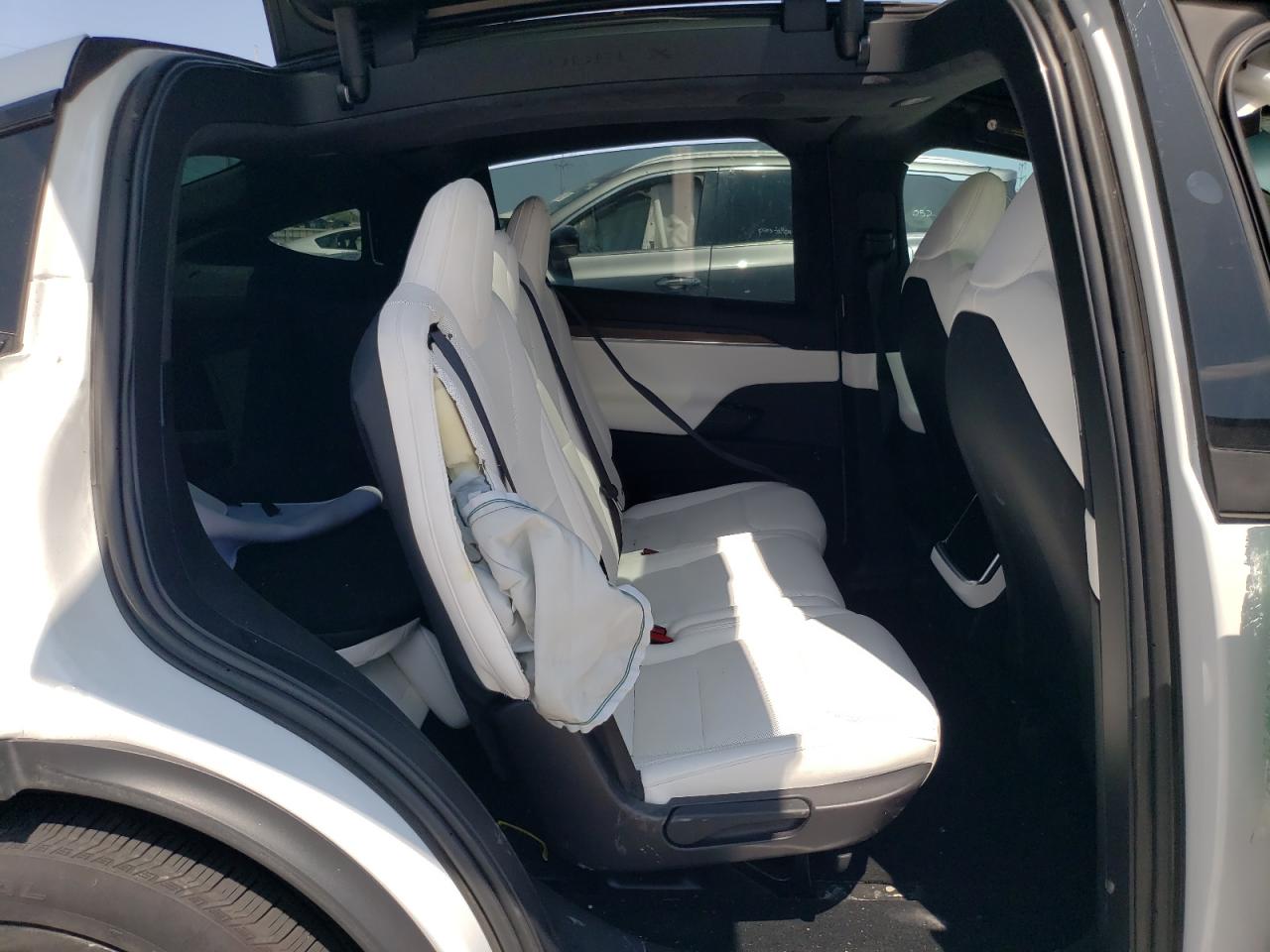 2023 Tesla Model X VIN: 7SAXCAE58PF385077 Lot: 67883144