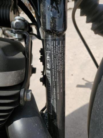 2013 HARLEY-DAVIDSON XL883 IRON 883