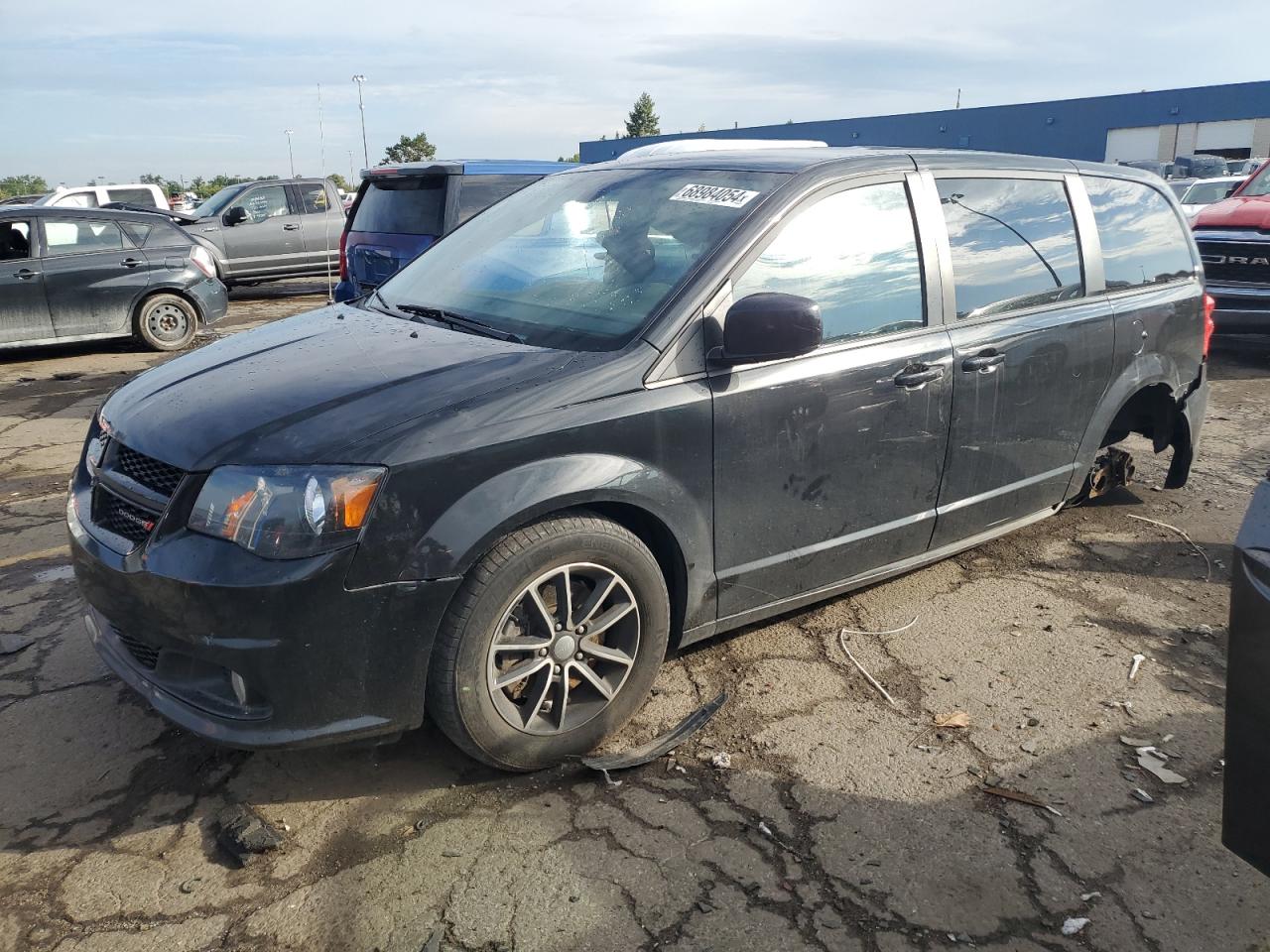 VIN 2C4RDGEGXKR571496 2019 DODGE CARAVAN no.1