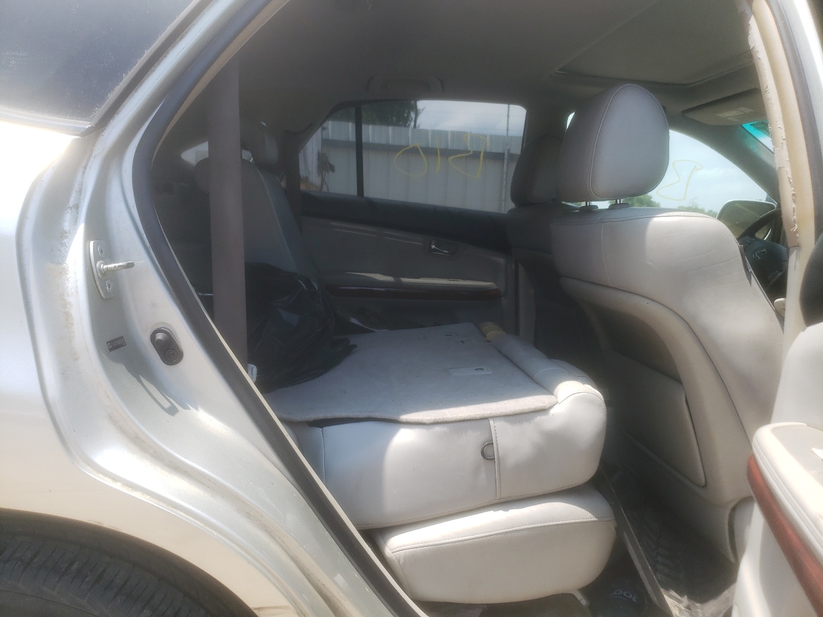 JTJGA31U050050500 2005 Lexus Rx 330