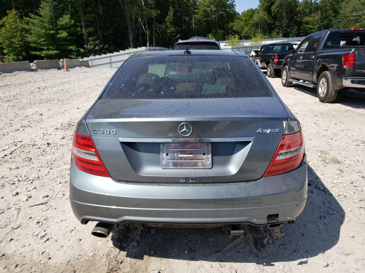 2012 Mercedes-Benz C 300 4Matic VIN: WDDGF8BBXCA694906 Lot: 67668794