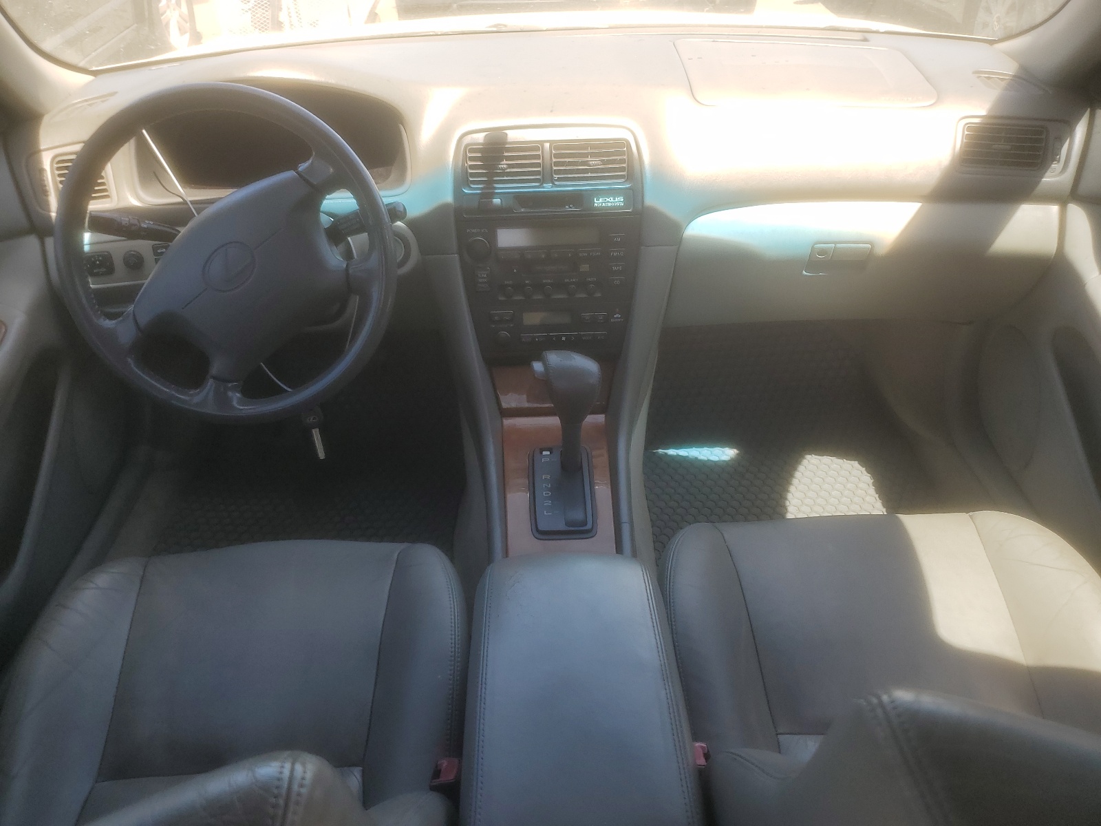 JT8BF28G9W5042908 1998 Lexus Es 300