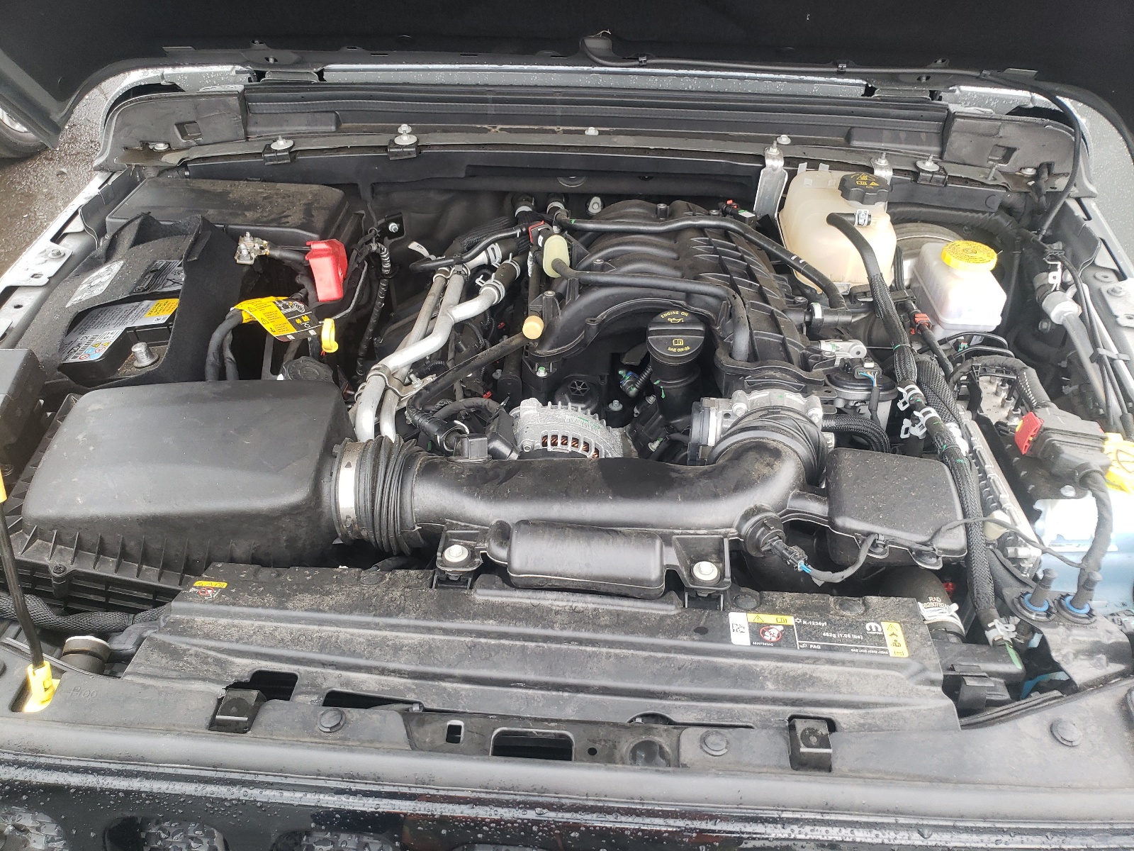 1C4HJXDG2NW129586 2022 Jeep Wrangler Unlimited Sport