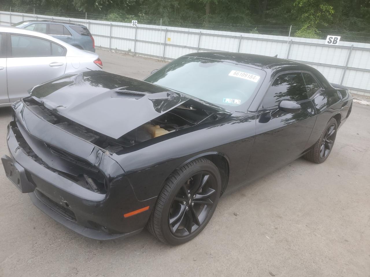 2C3CDZAG4JH161521 2018 DODGE CHALLENGER - Image 1