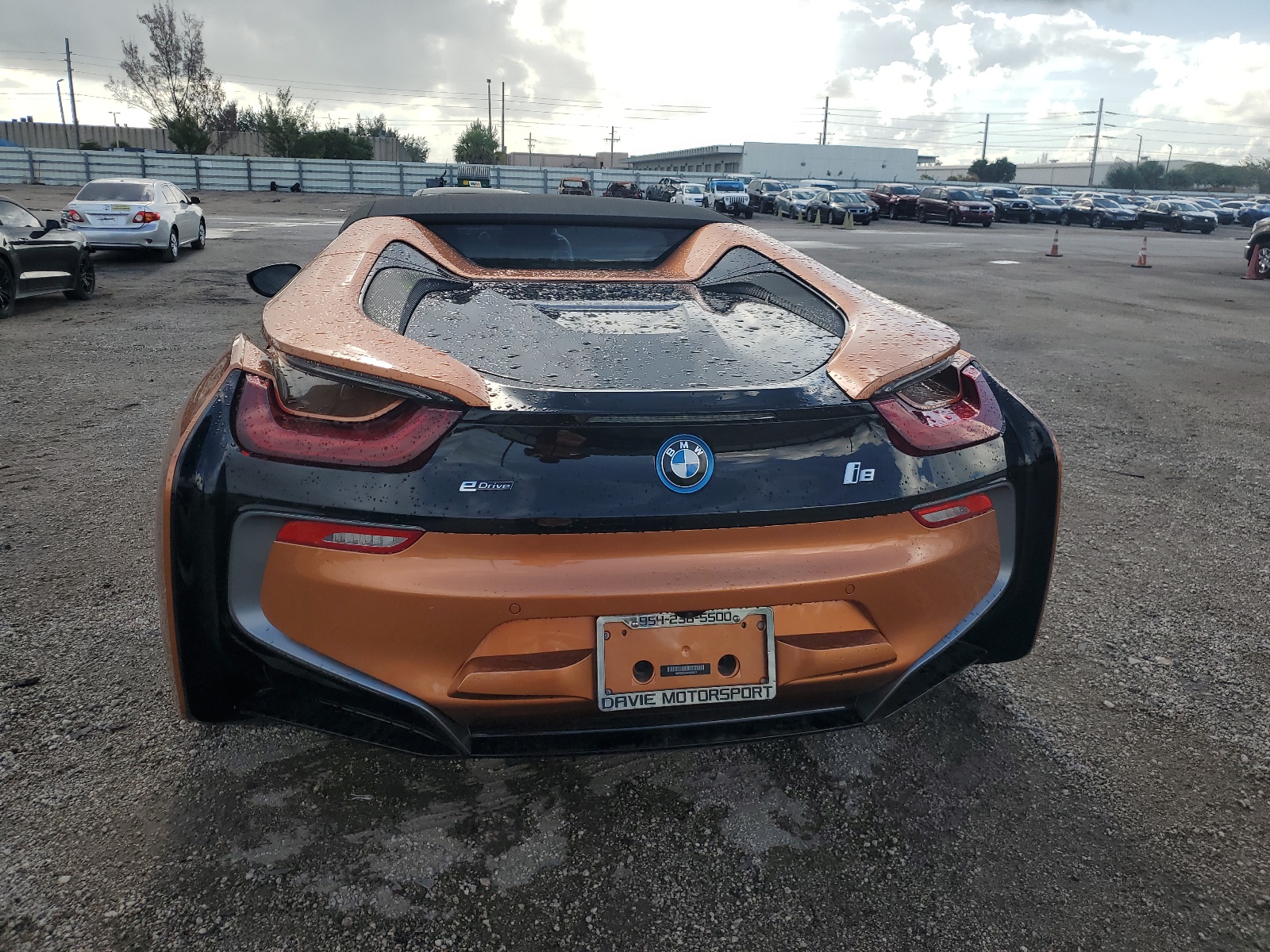 WBY2Z6C54KVB83077 2019 BMW I8