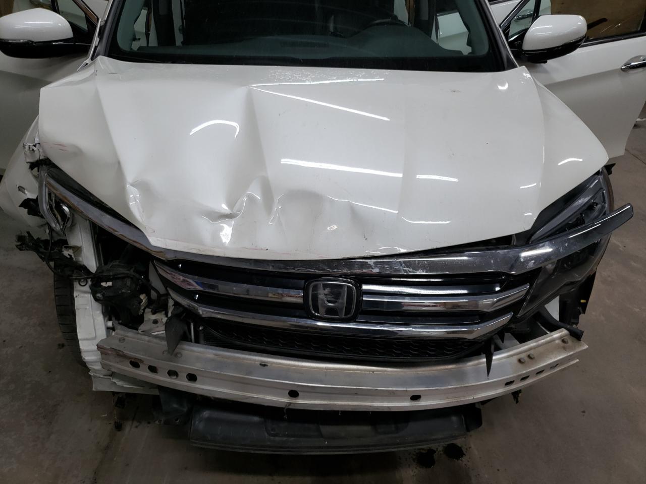 2016 Honda Pilot Elite VIN: 5FNYF6H00GB102516 Lot: 68466854
