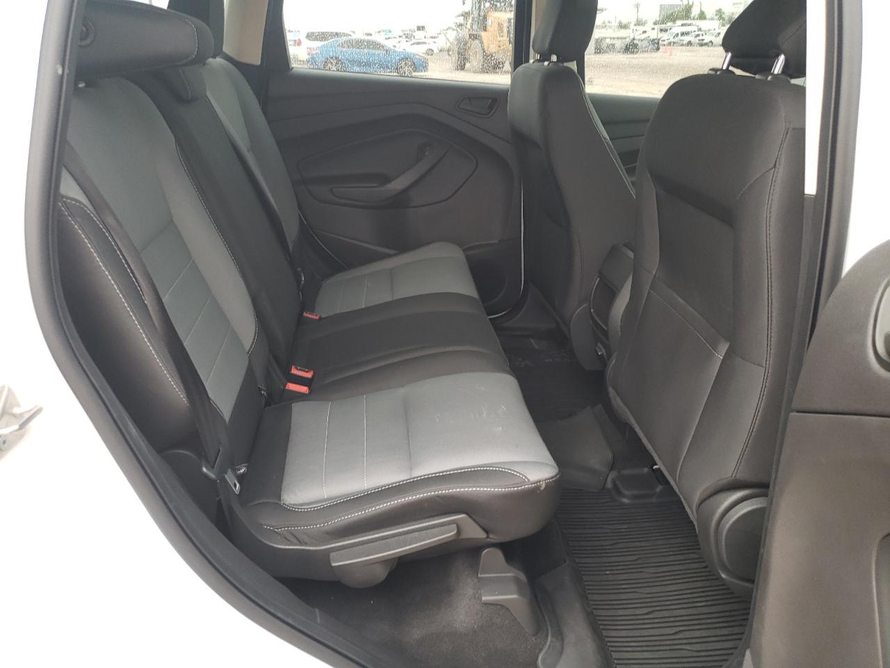 2019 Ford Escape S VIN: 1FMCU0F74KUB96022 Lot: 68251274