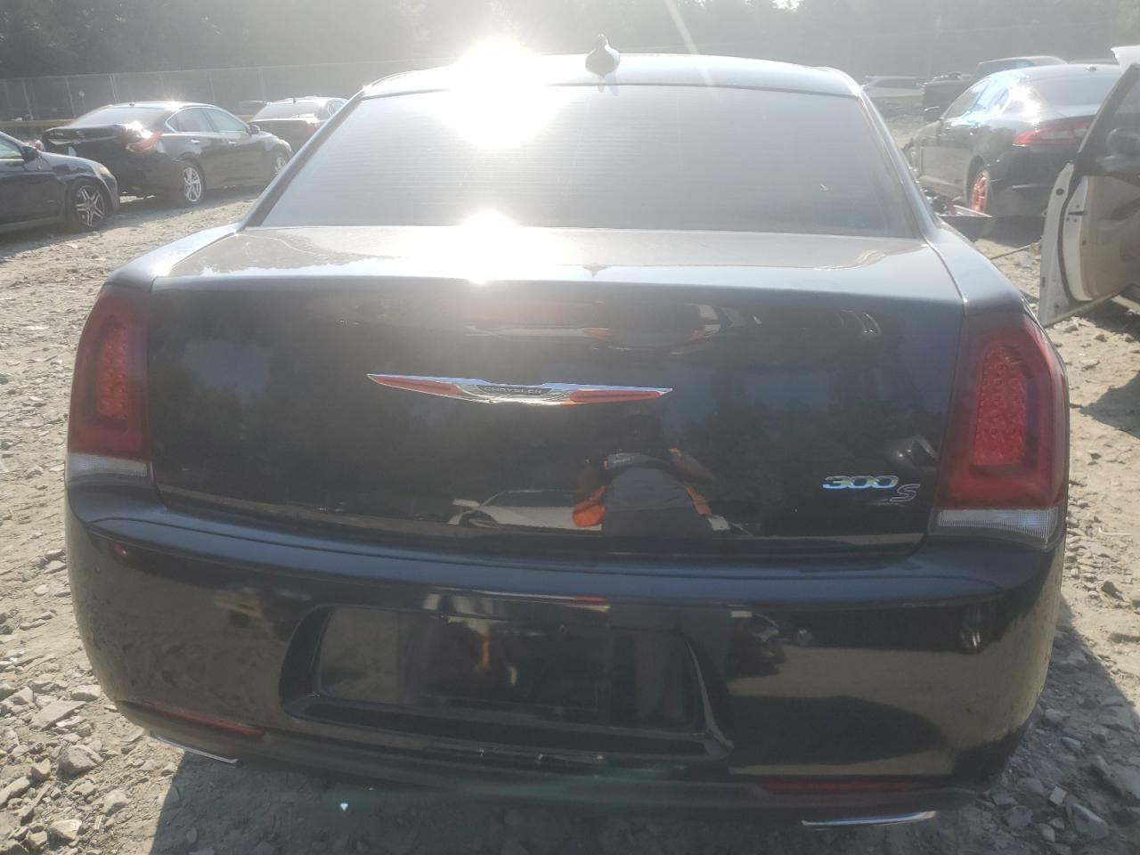 2C3CCABG0KH682739 2019 Chrysler 300 S