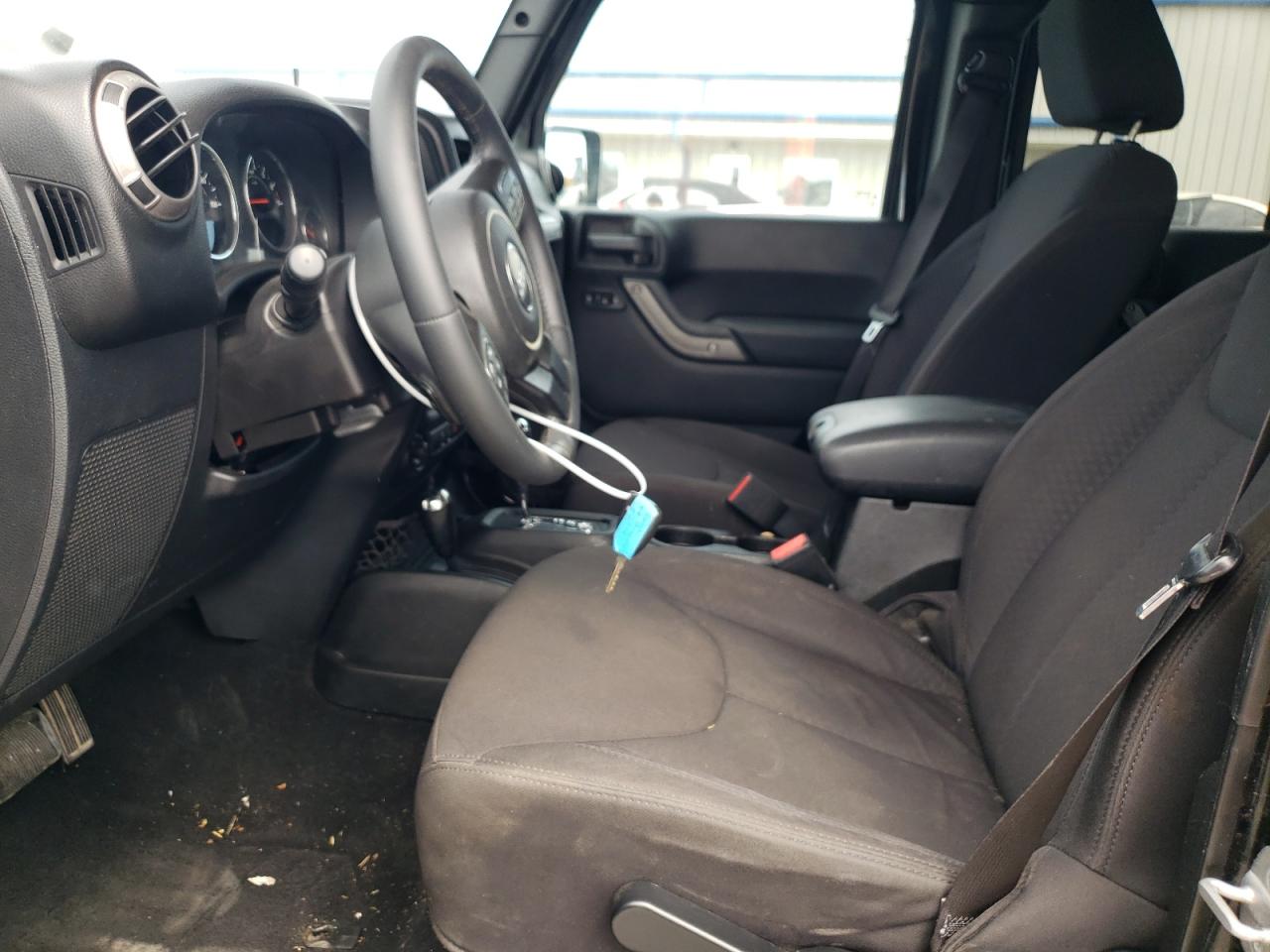 2013 Jeep Wrangler Unlimited Sport VIN: 1C4BJWDG1DL621557 Lot: 69715604