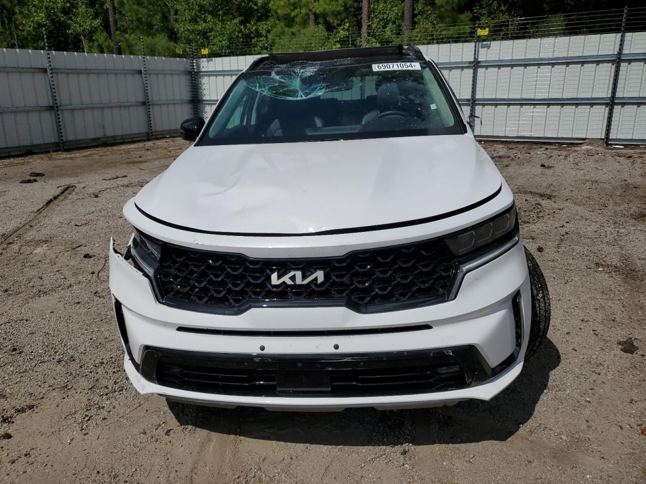 2023 Kia Sorento - Image 5