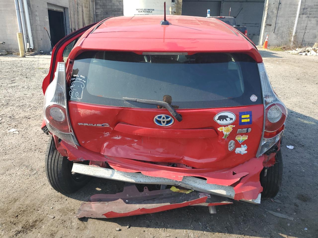 JTDKDTB38C1001689 2012 Toyota Prius C