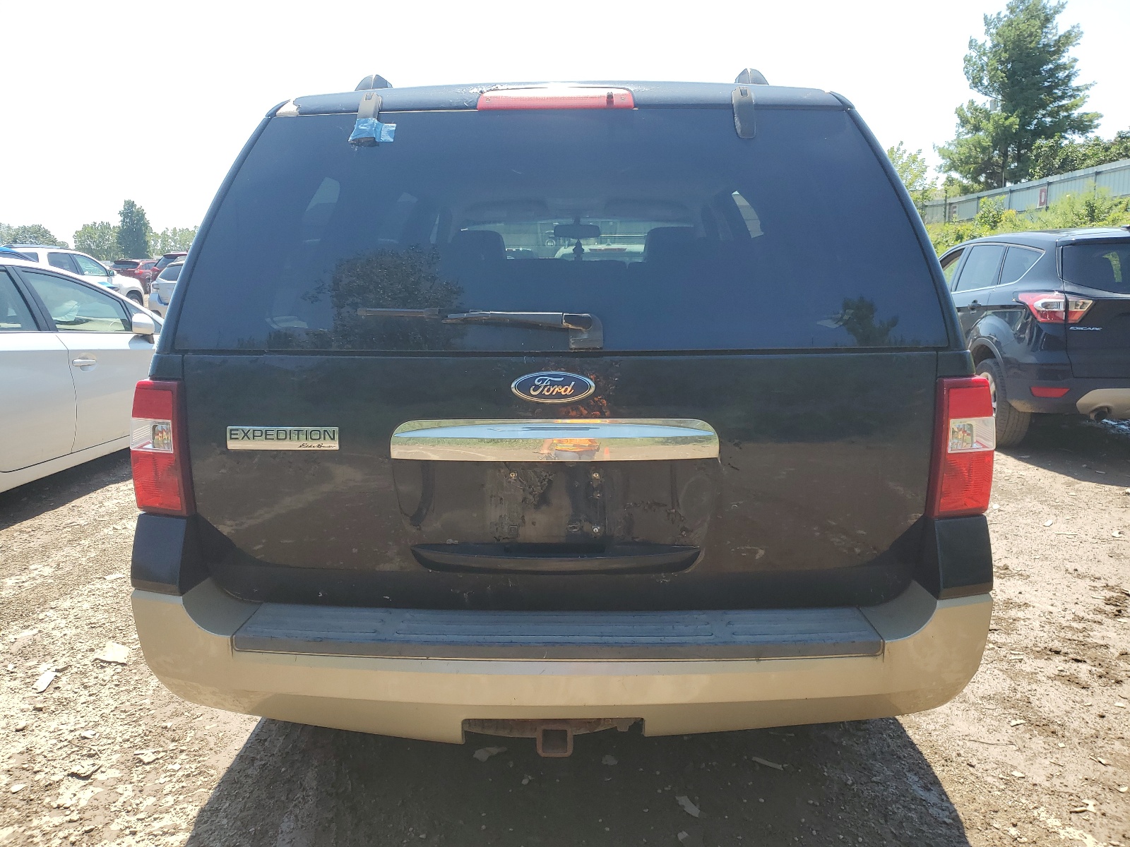 1FMFU18528LA33334 2008 Ford Expedition Eddie Bauer