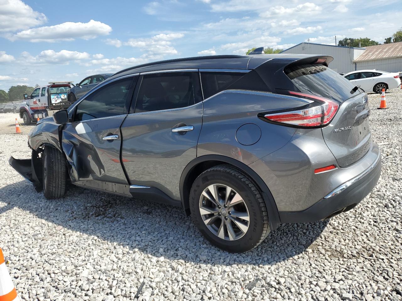 5N1AZ2MG8JN193558 2018 NISSAN MURANO - Image 2