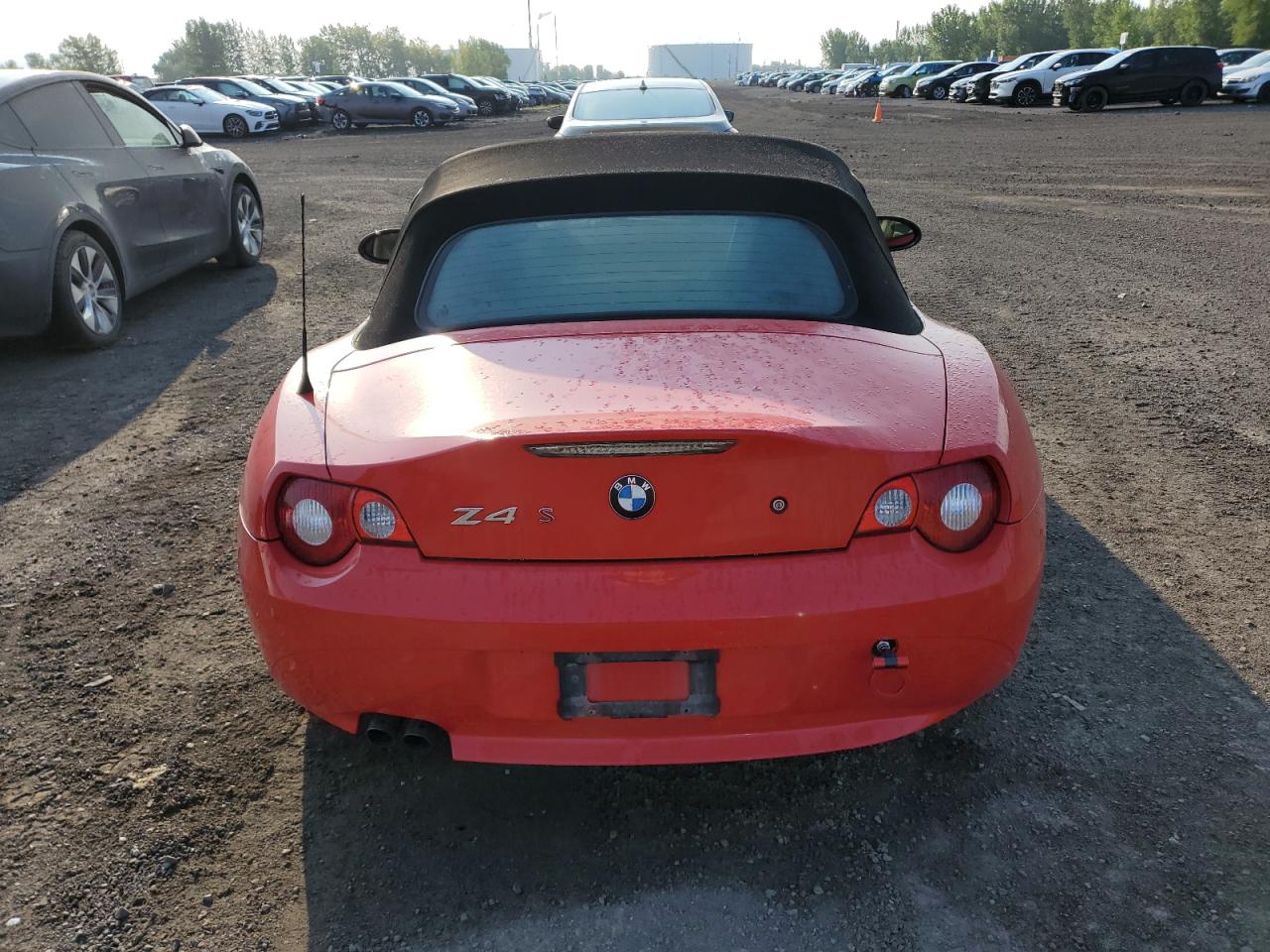 2005 BMW Z4 2.5 VIN: 4USBT33515LR70061 Lot: 68570904