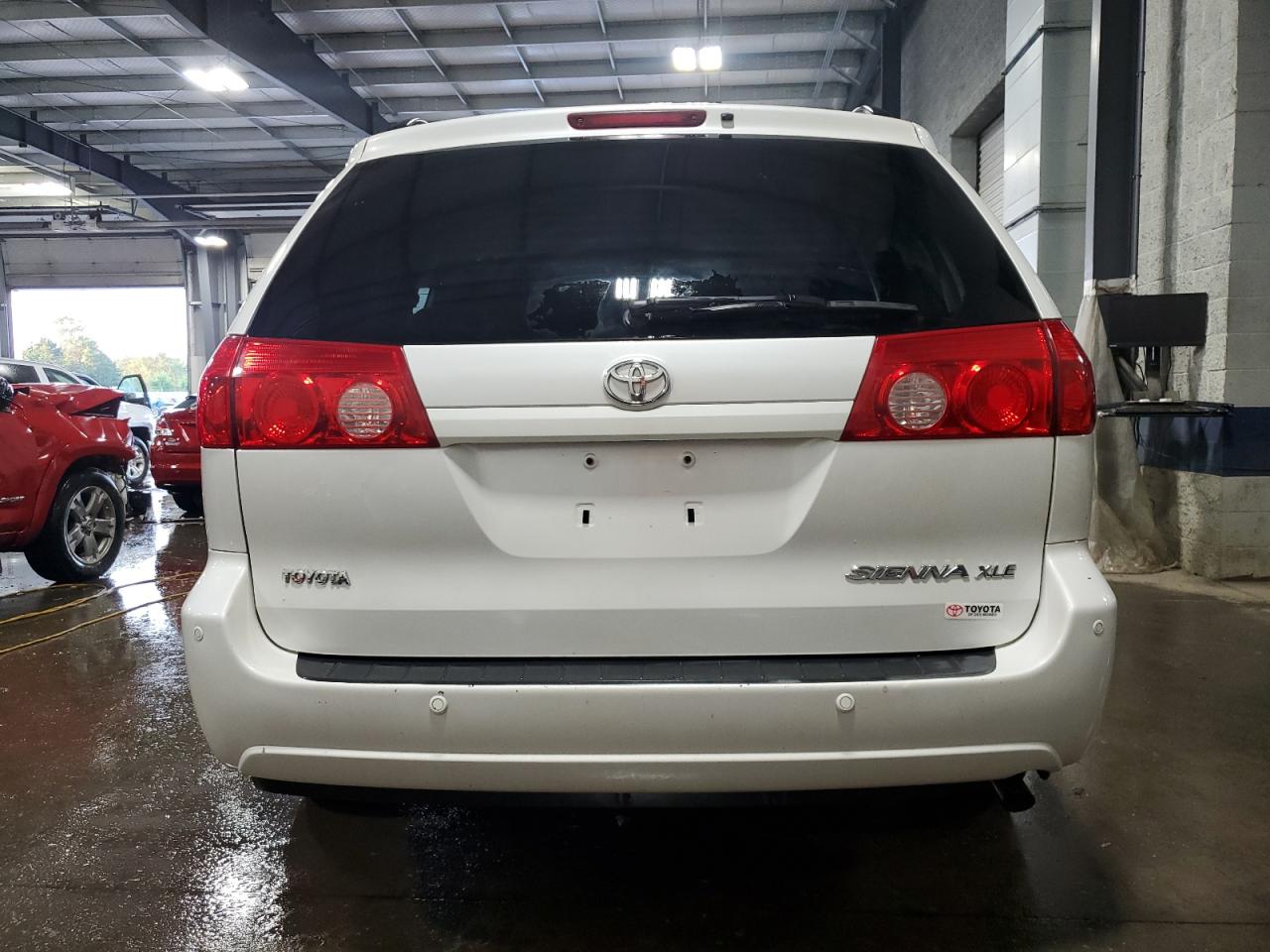 5TDZK22C68S208753 2008 Toyota Sienna Xle