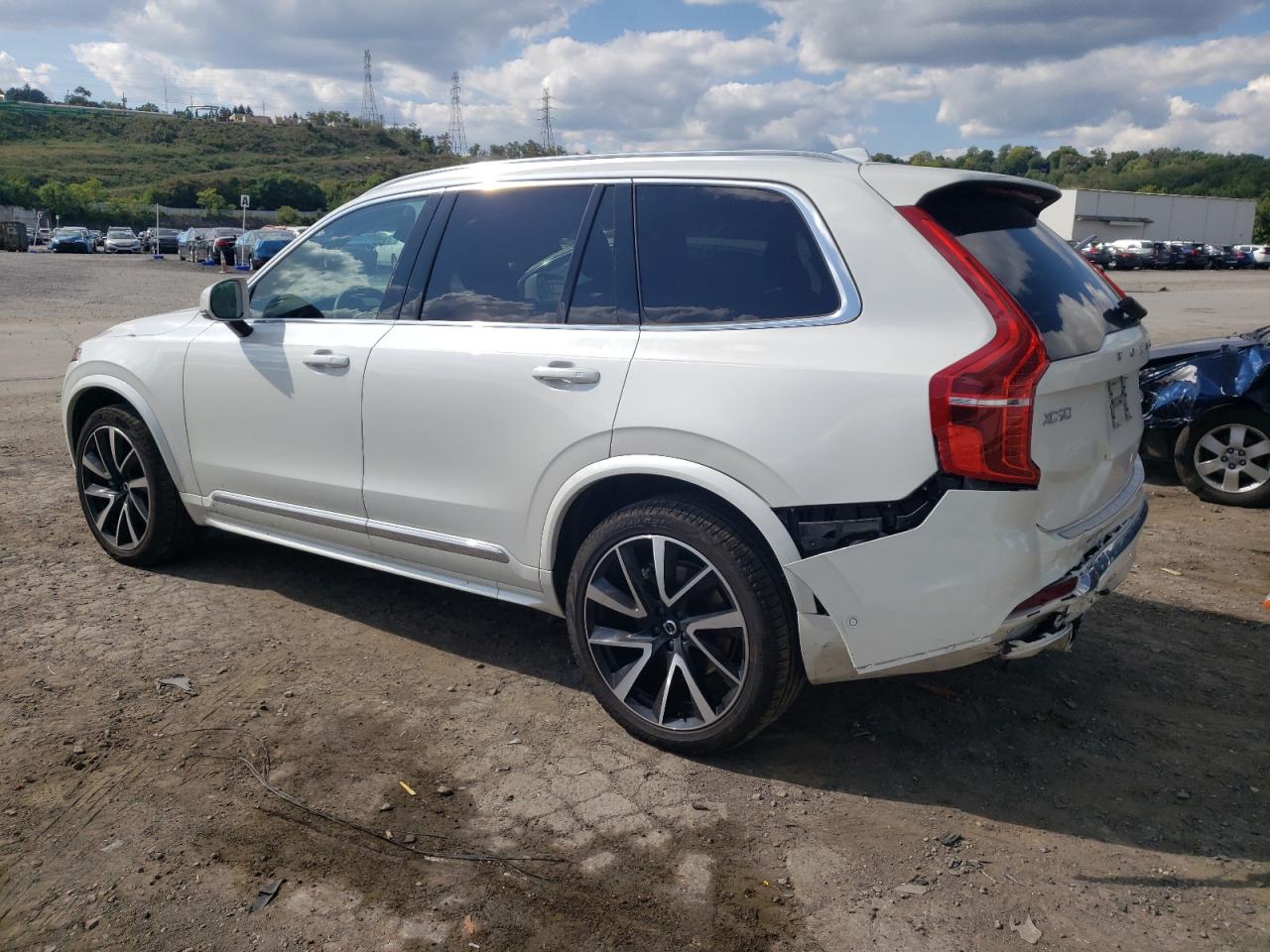 YV4L12PE3R1175757 2024 VOLVO XC90 - Image 2