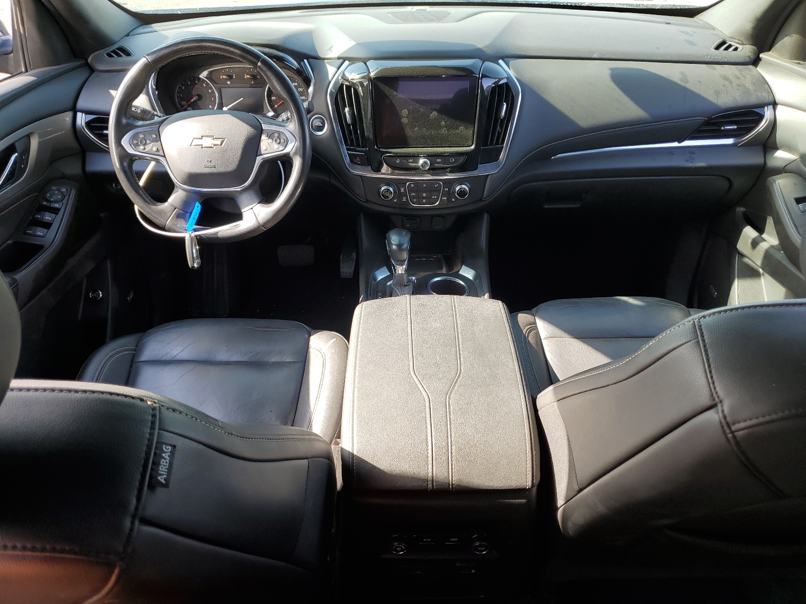 1GNEVHKW6NJ108879 2022 Chevrolet Traverse Lt