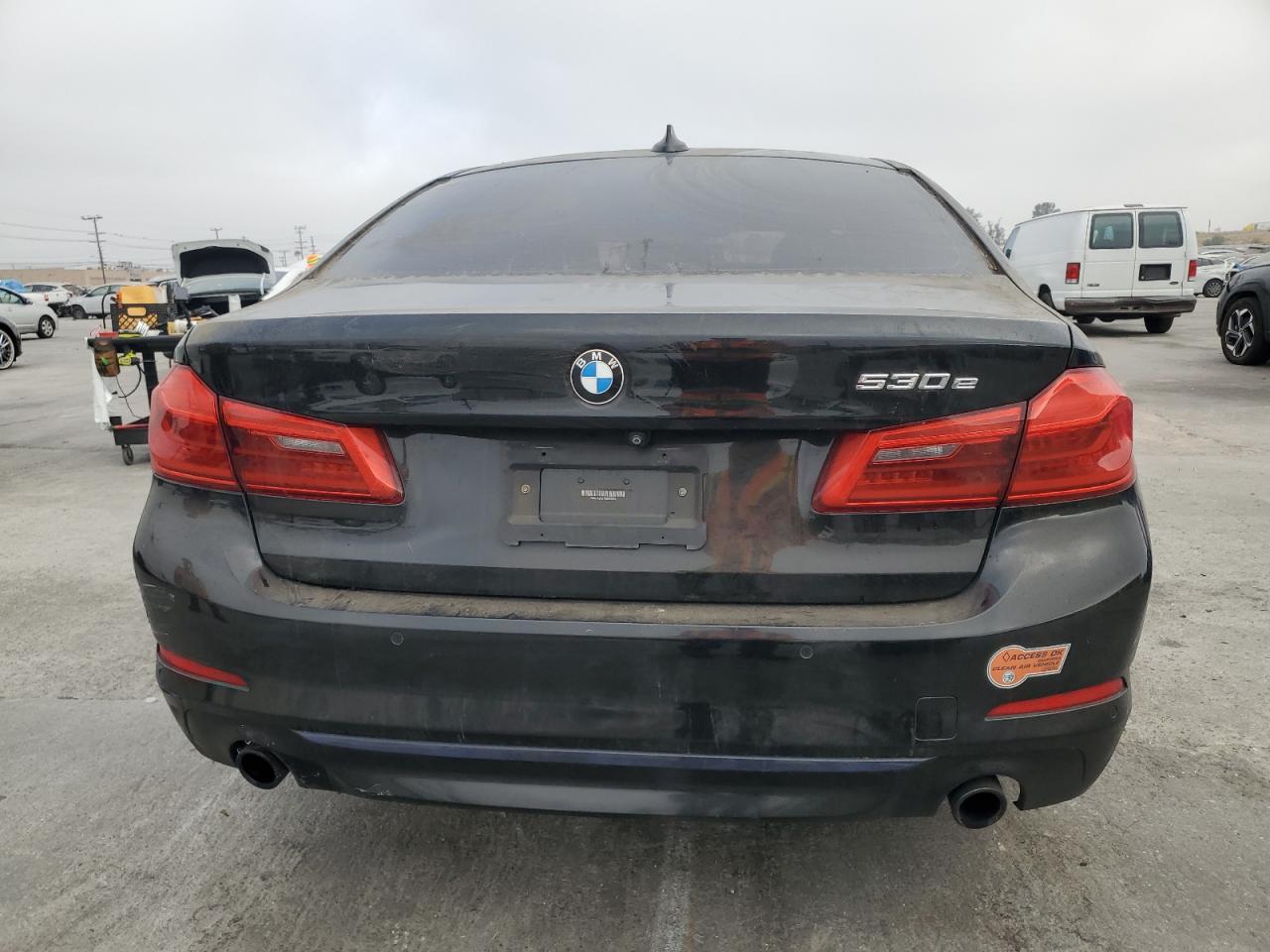 WBAJA9C51KB399552 2019 BMW 530E