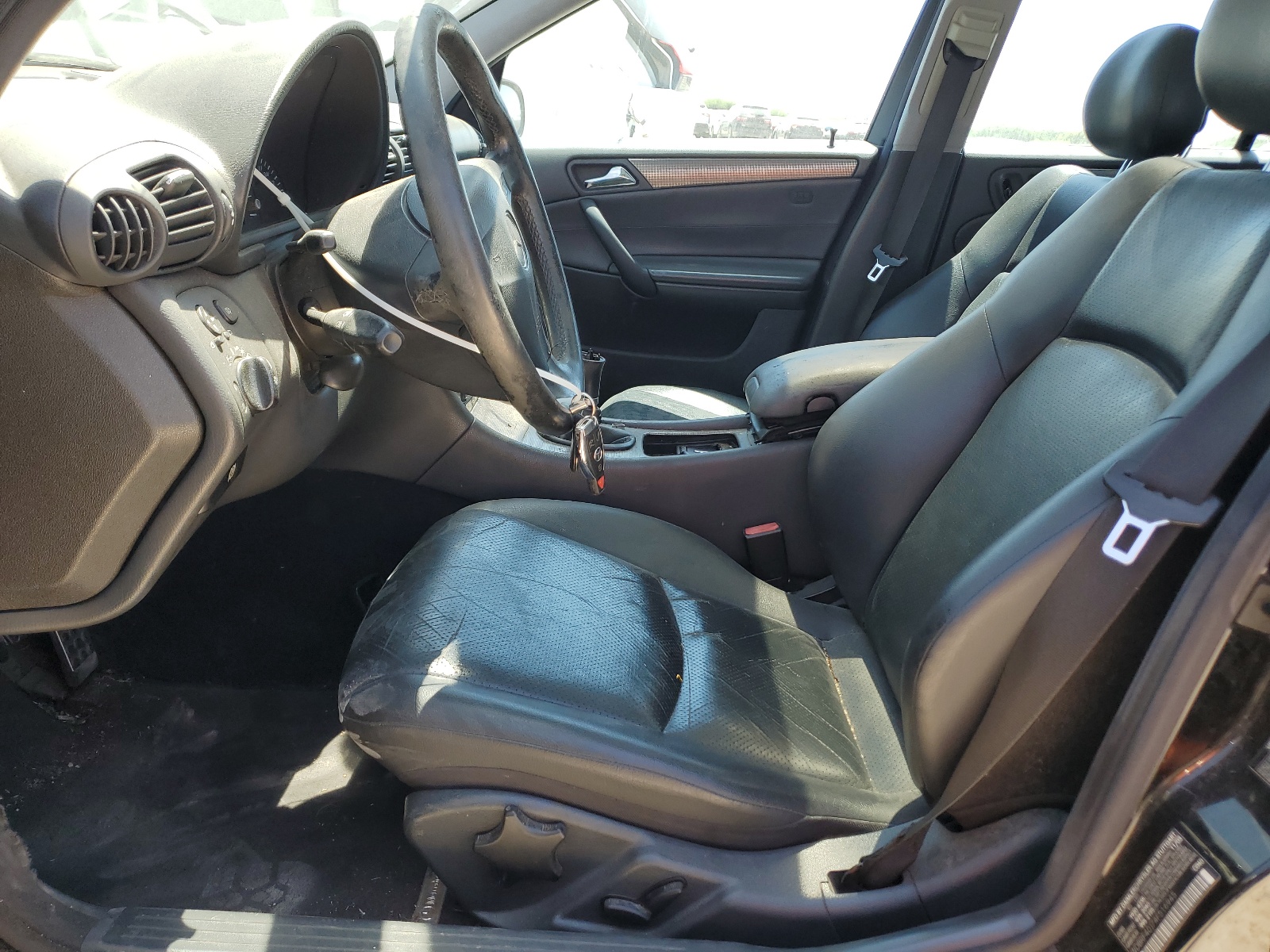 WDBRF40J74F516945 2004 Mercedes-Benz C 230K Sport Sedan