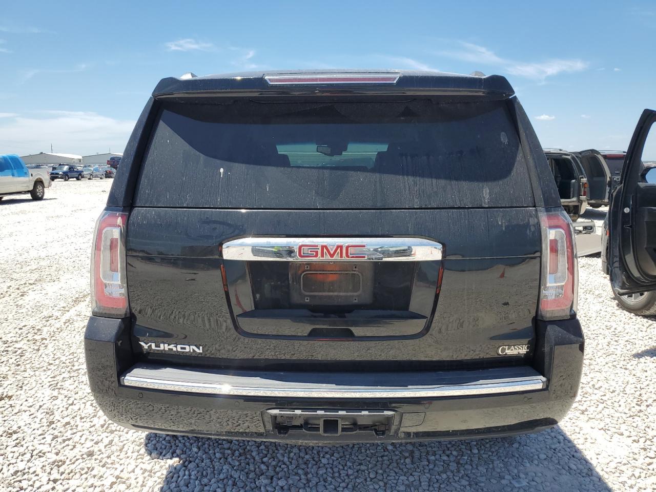 2017 GMC Yukon Denali VIN: 1GKS2CKJ0HR205419 Lot: 66197404