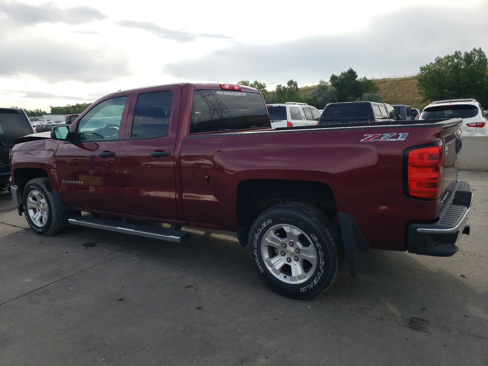 2014 Chevrolet Silverado K1500 Lt vin: 1GCVKREC5EZ203802