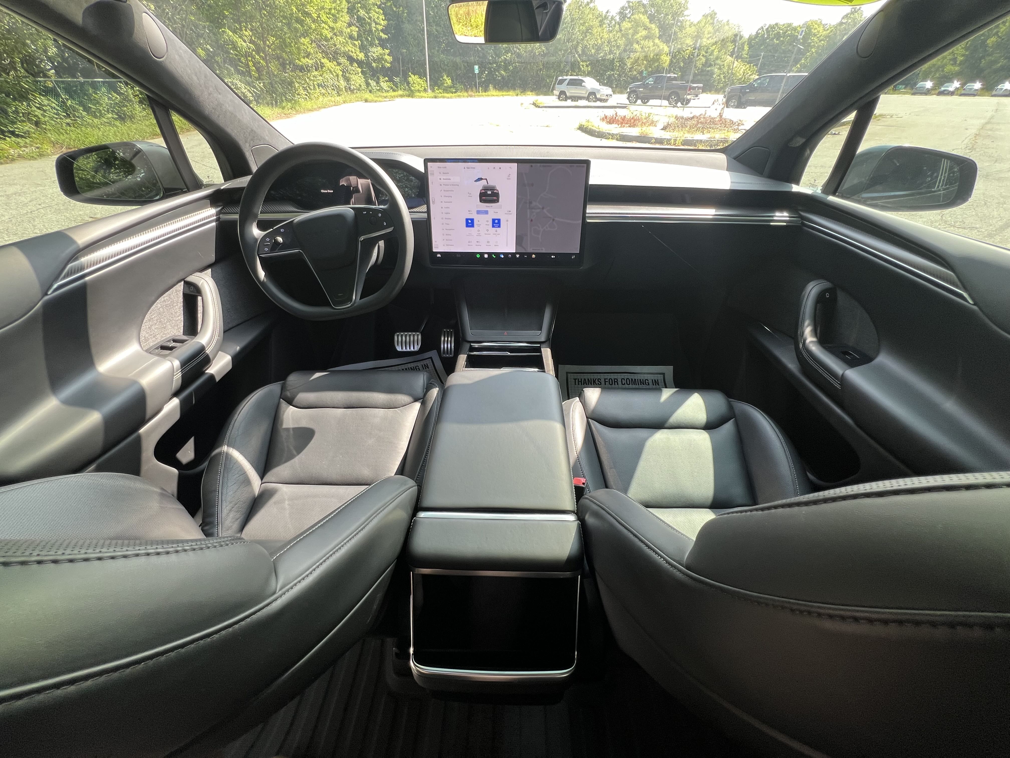 2022 Tesla Model X vin: 7SAXCBE6XNF339925