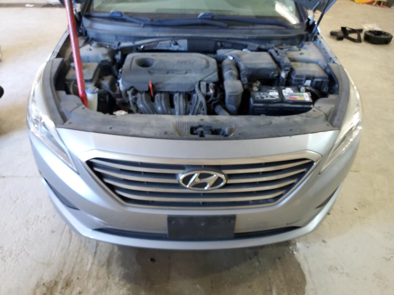 5NPE24AF0GH326985 2016 Hyundai Sonata Se