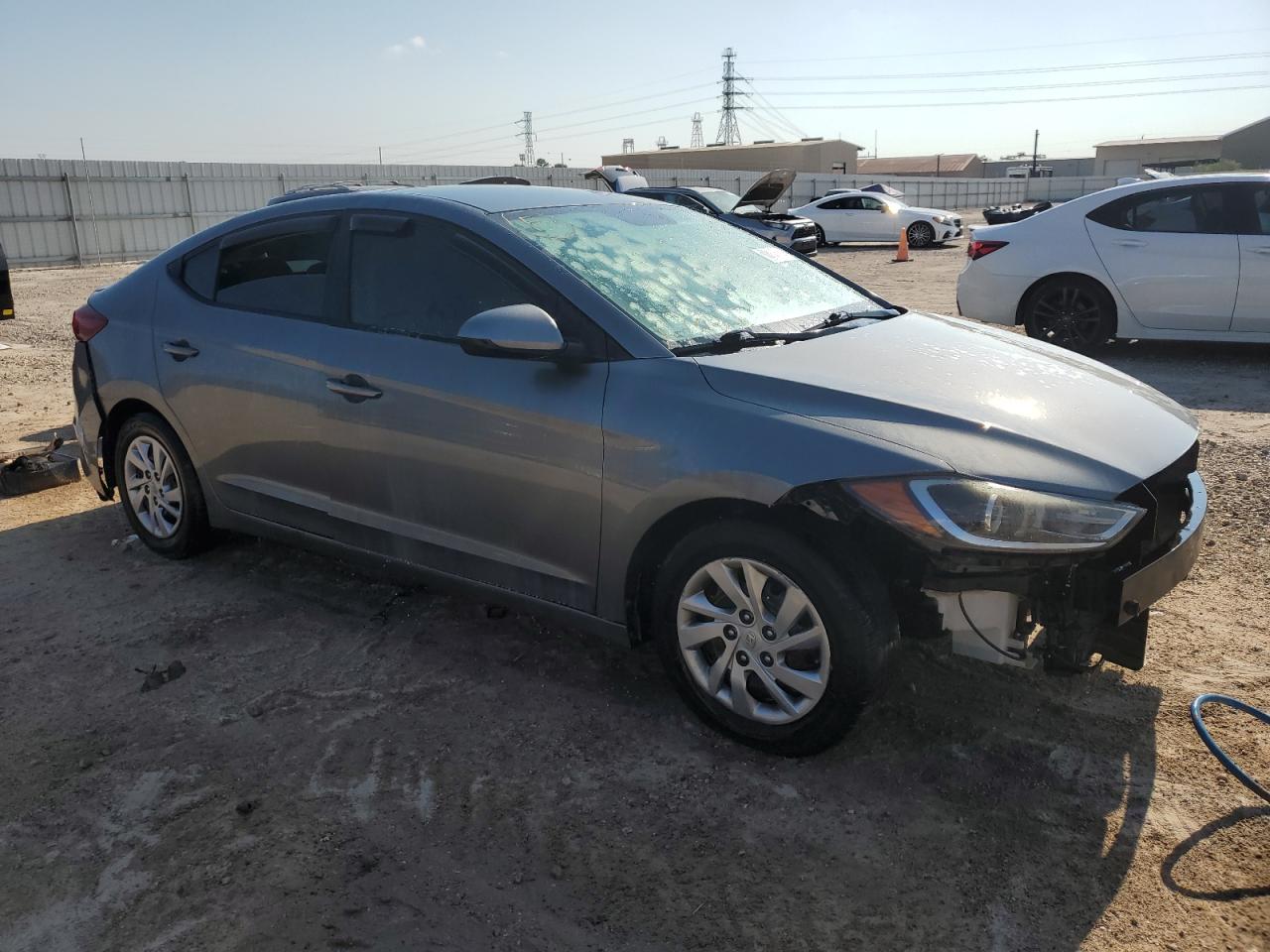 2018 Hyundai Elantra - Image 4