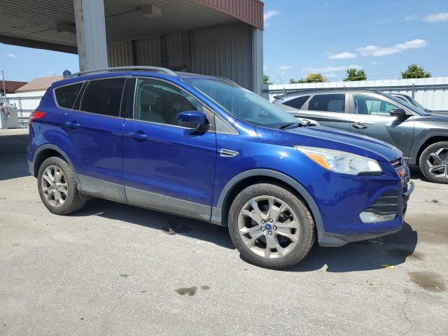  FORD ESCAPE 2016 Granatowy