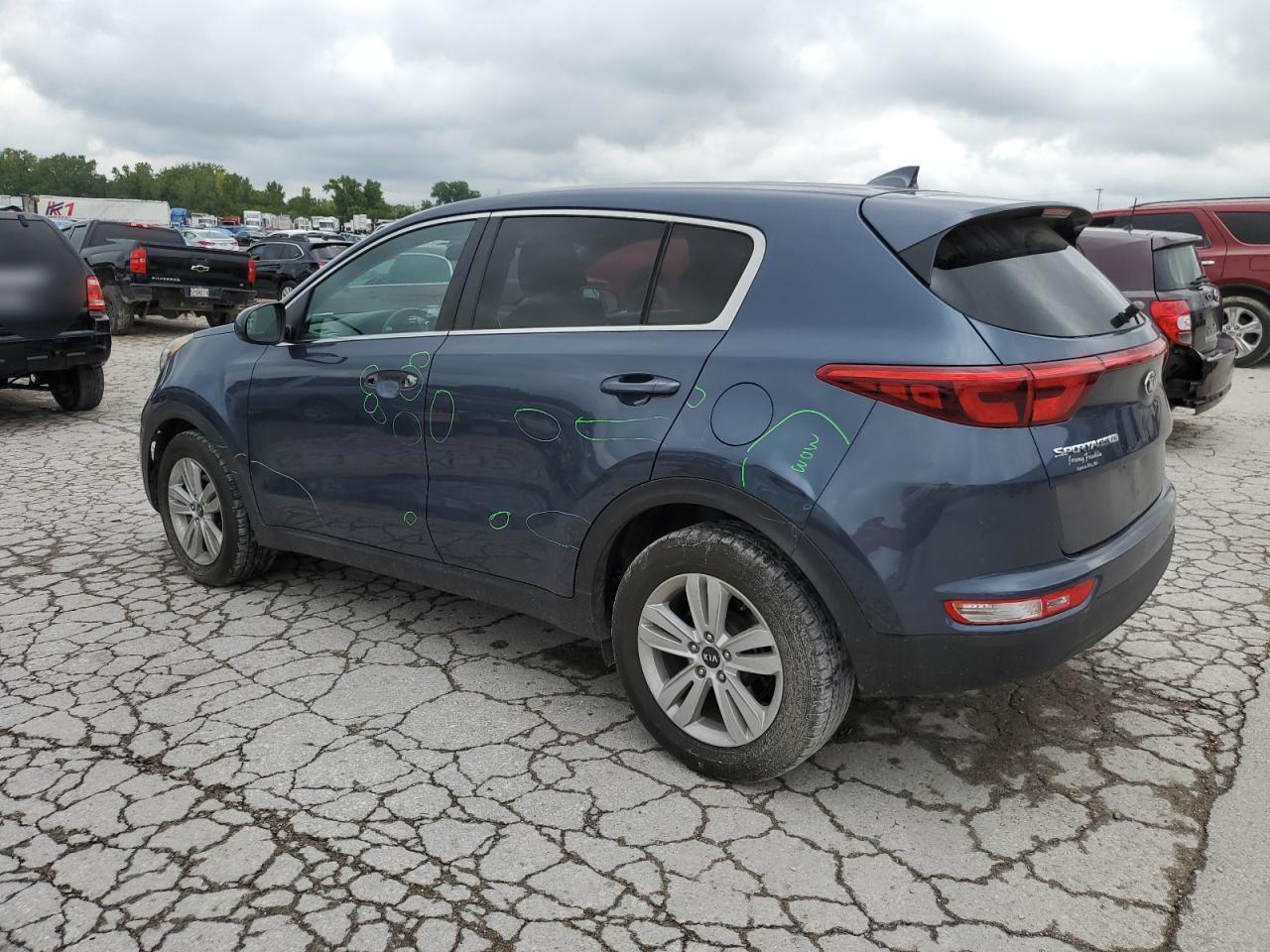 KNDPM3AC9J7393907 2018 KIA SPORTAGE - Image 2