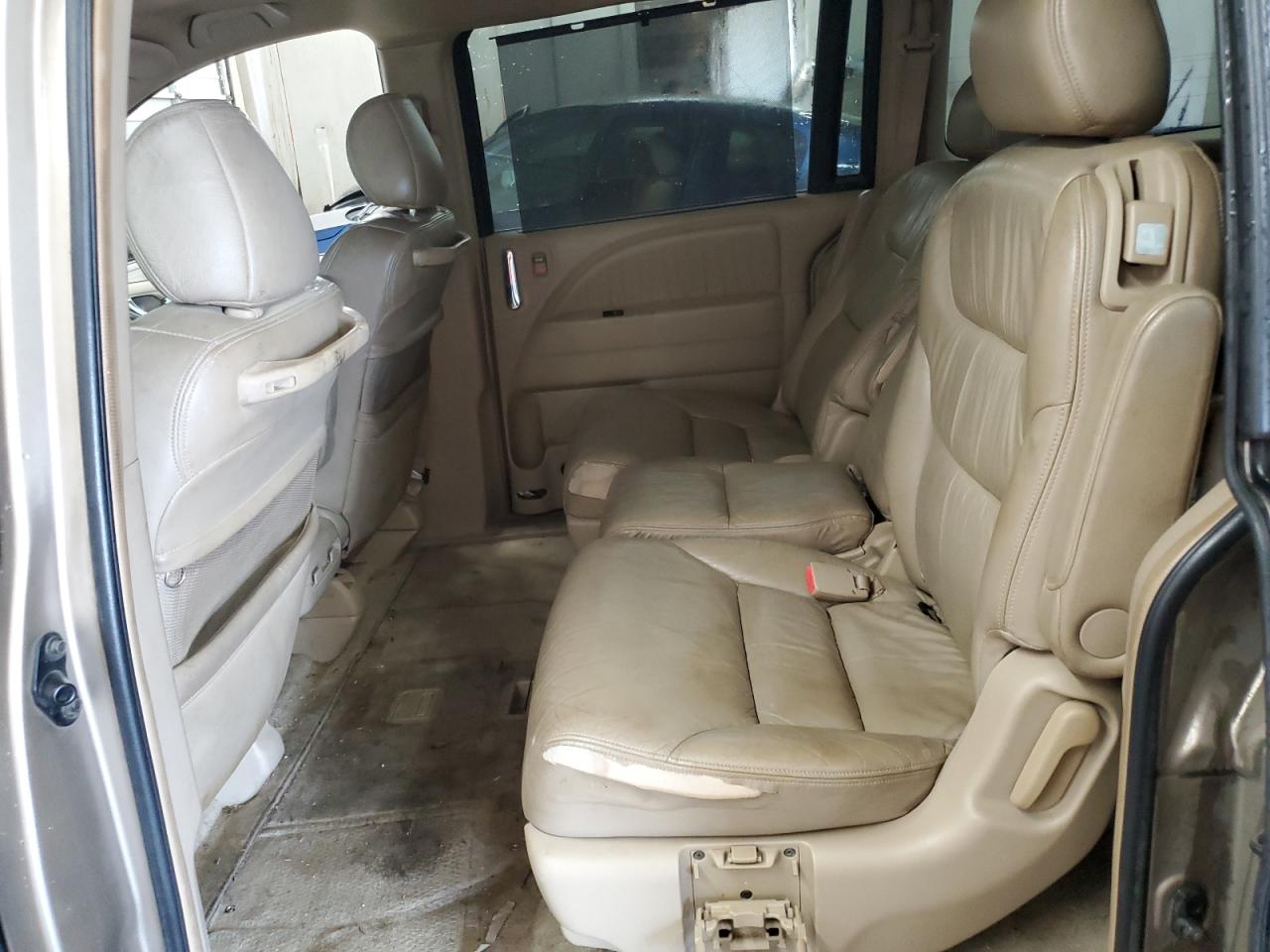 2006 Honda Odyssey Touring VIN: 5FNRL38896B050156 Lot: 66313354